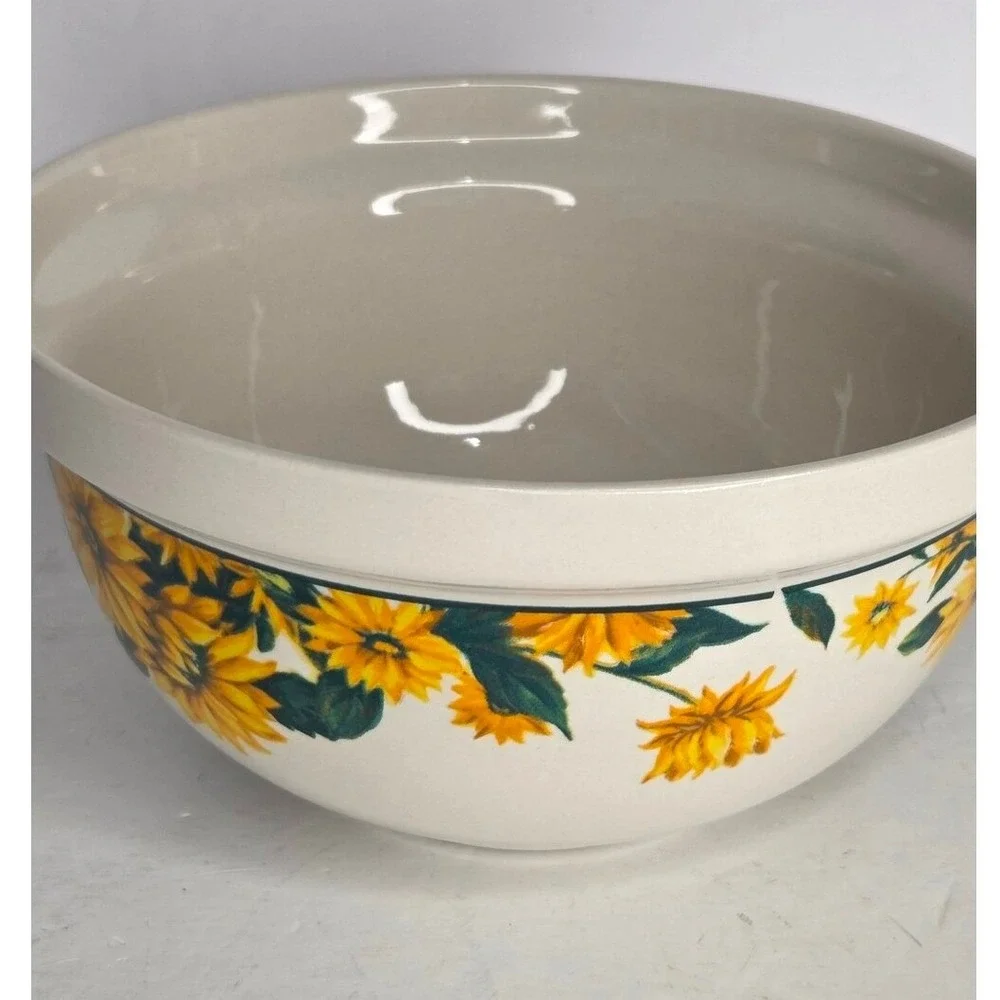 Tender Heart Sunflower‎ Stoneware Mixing Bowl Yellow Floral Fall Holiday